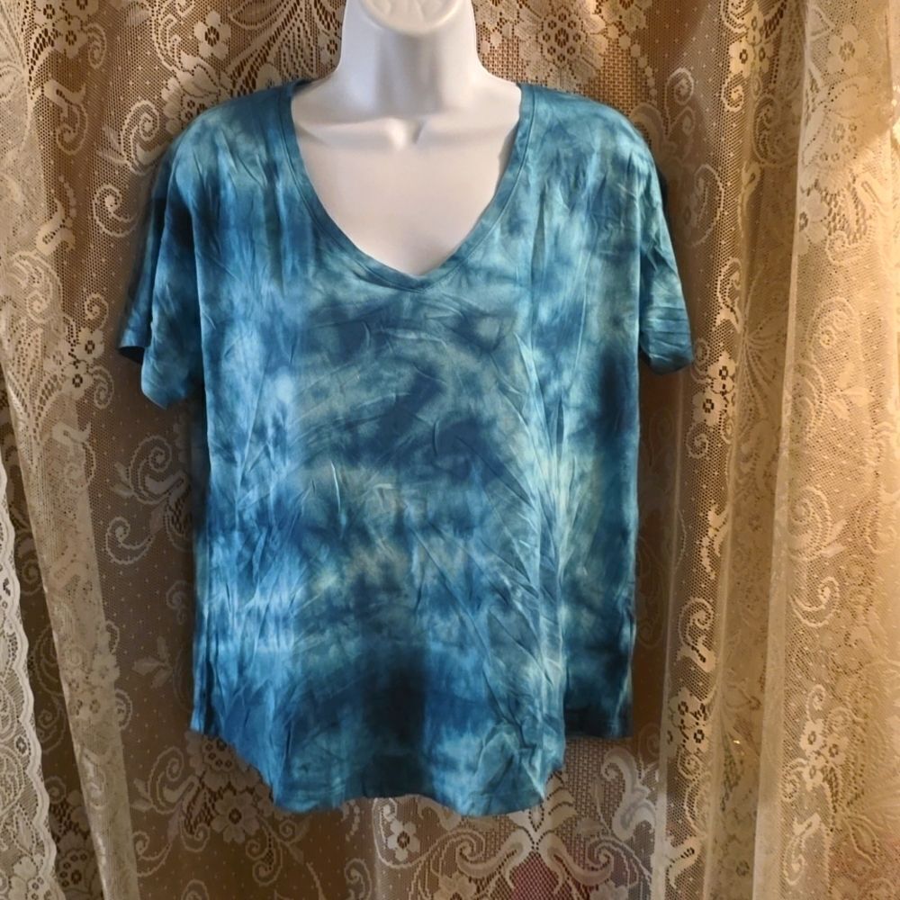 New Old Navy women's size S Easy Tee blue tie dye v-neck loose fit boxy crop top